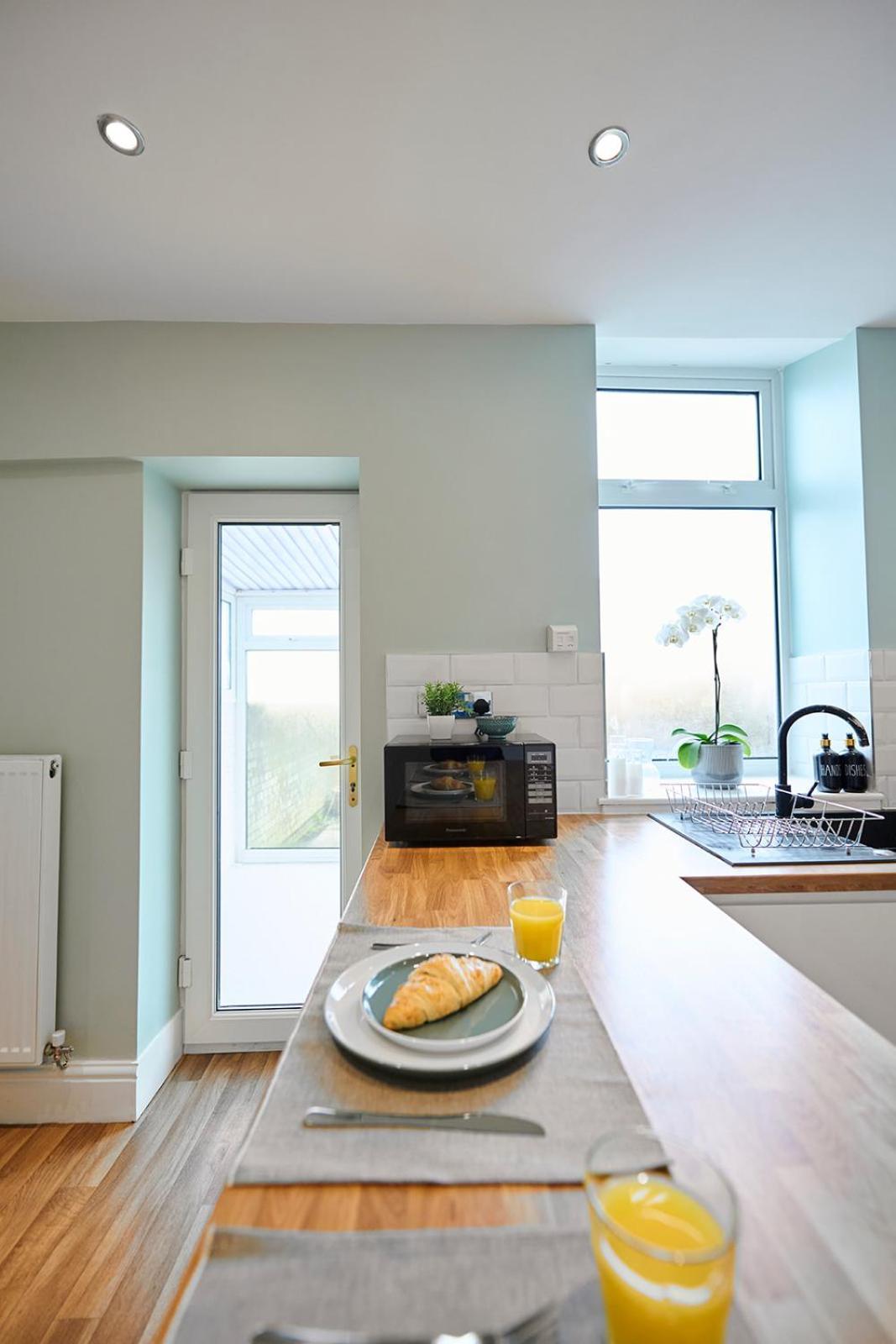 Lomax Street Apartment Great Harwood ภายนอก รูปภาพ